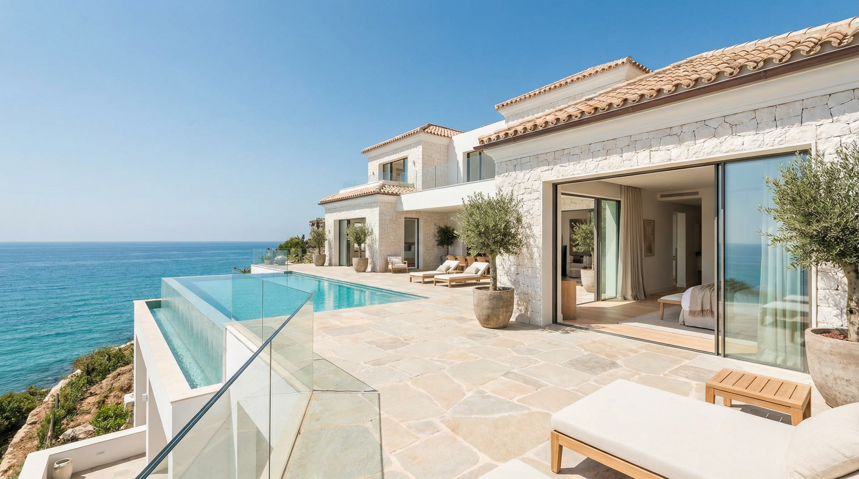 Fördelarna med att flytta till Costa del Sol: En Guide för européer 45+ - Costa del Sol fastigheter