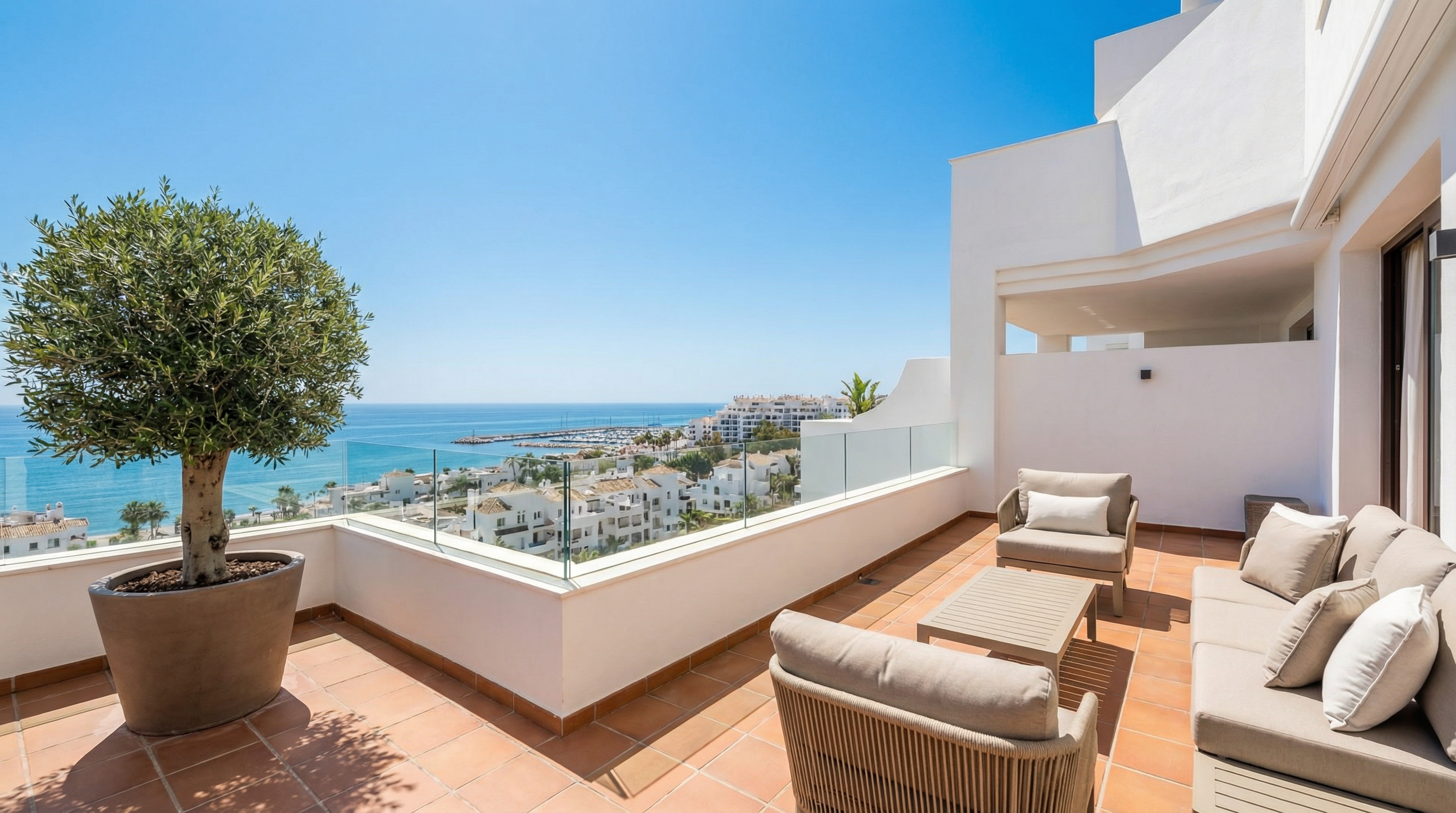 Przewodnik po krajobrazie podatkowym: Kompleksowy przewodnik dla nierezydentów kupujących nieruchomości na Costa del Sol w 2026 roku - Nieruchomości Costa del Sol