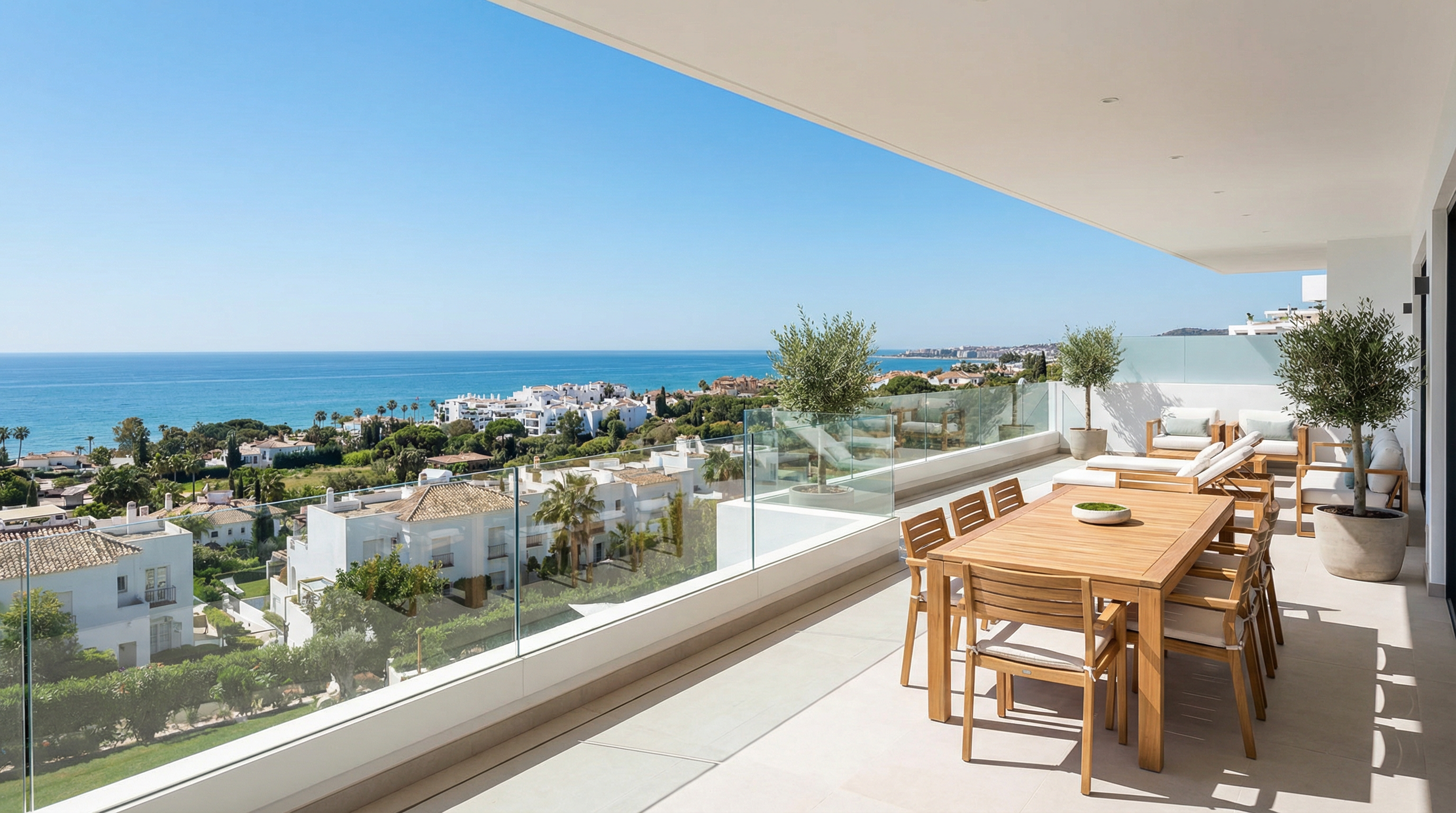 Bereit für einen stressfreien Lebensstil? Diese Luxusimmobilie an der Costa del Sol wartet schlüsselfertig auf Freude und Harmonie.