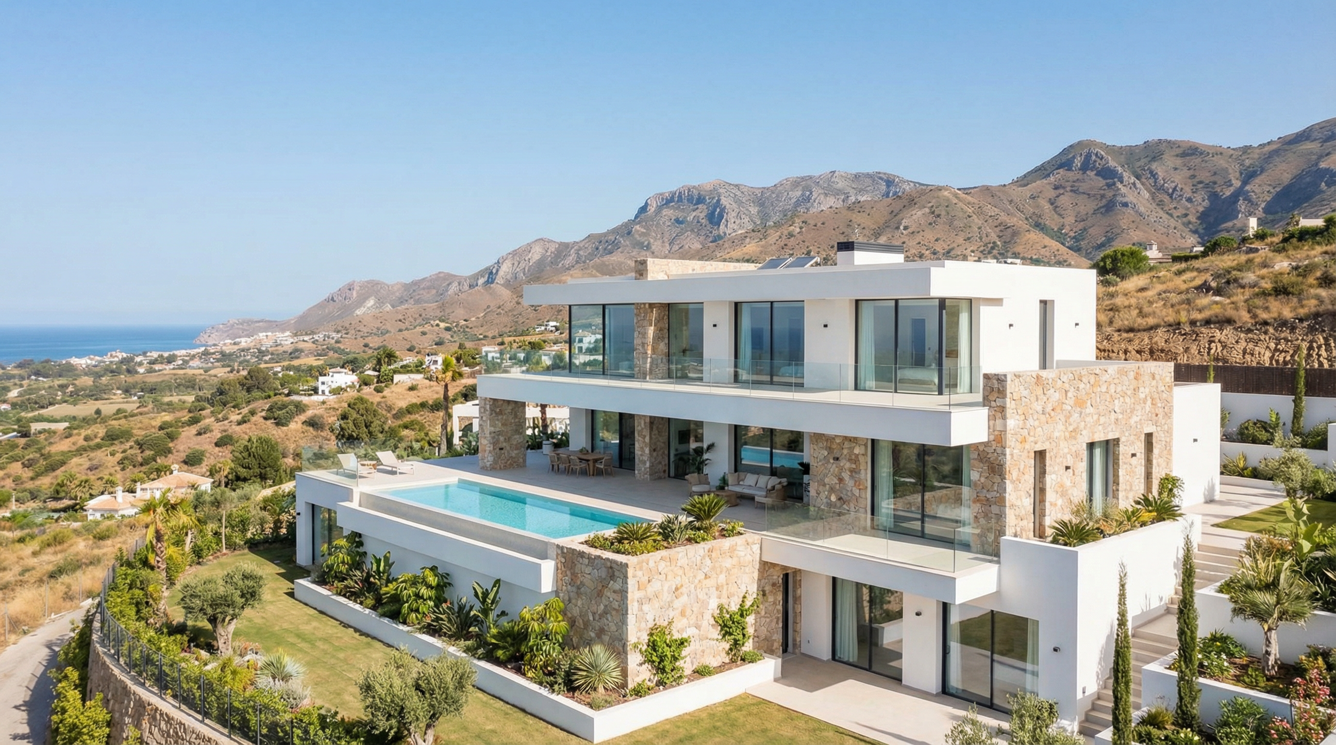 De werkelijke kosten van gemeenschapskosten: Waarde ontsluiten met VvE's op de vastgoedmarkt van Costa del Sol - Costa del Sol vastgoed